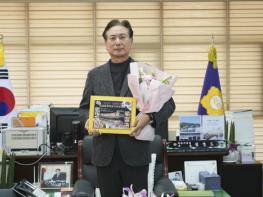 안동시의회 박치선 의원, 2025 대한민국 위대한 한국인 100인 대상 수상 기사 이미지