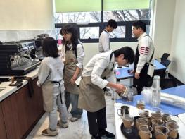 안동시청소년수련관, ‘커피, 그리다’  바리스타 2급 과정 20명 전원 자격 취득 기사 이미지