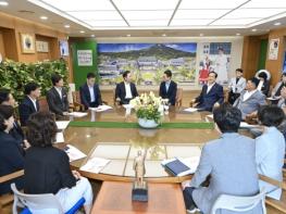 문경시, 이철우 경상북도지사와 정책 소통 회의 개최 기사 이미지